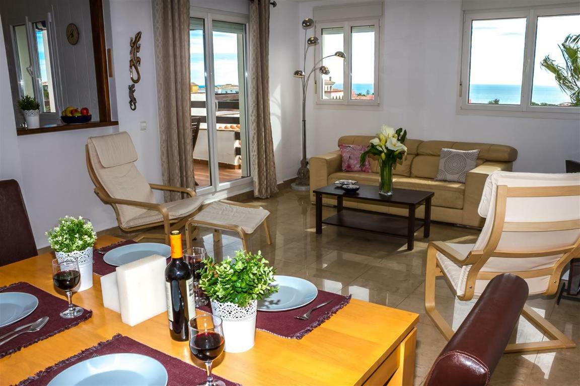 Apartamento La Duquesa Dúplex Penthouse Manilva Exterior foto